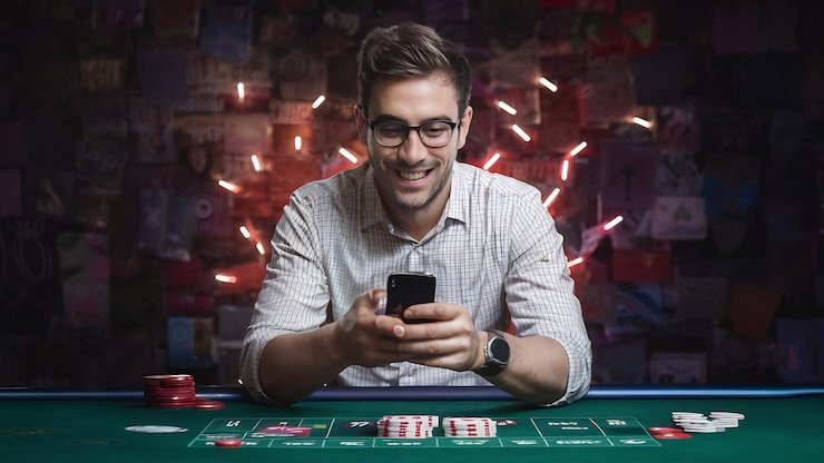 Update real-time lineup dan cedera Notifikasi real-time untuk perubahan lineup